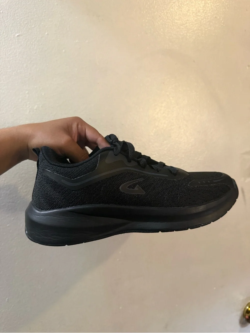 Black Athletic Sneakers - Lightweight Comfort